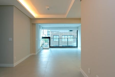 Apartamento à venda com 2 quartos, 74m² em Pinheiros, São Paulo