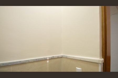 Casa de condomínio à venda com 65m², 2 quartos e 1 vaga Casa de condomínio à venda com 65m², 2 quartos e 1 vagaLavabo