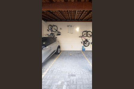 Casa de condomínio à venda com 65m², 2 quartos e 1 vaga Casa de condomínio à venda com 65m², 2 quartos e 1 vagaGaragem