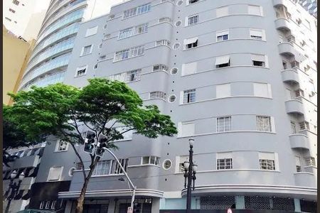 Apartamento à venda com 38m², 1 quarto e sem vaga