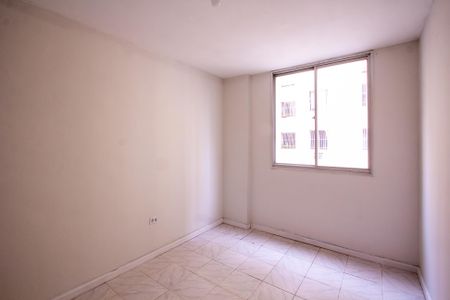 Quarto 1 de apartamento para alugar com 2 quartos, 56m² em Alcantara, São Gonçalo