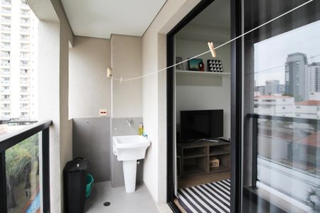 Varanda de kitnet/studio à venda com 1 quarto, 36m² em Vila Olímpia, São Paulo