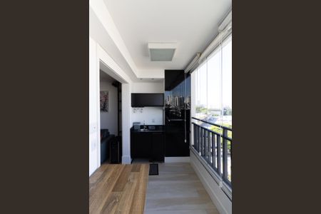 Apartamento à venda com 74m², 2 quartos e 2 vagas Apartamento à venda com 74m², 2 quartos e 2 vagasVaranda da Sala