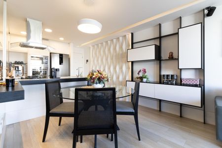 Apartamento à venda com 74m², 2 quartos e 2 vagas Apartamento à venda com 74m², 2 quartos e 2 vagasSala