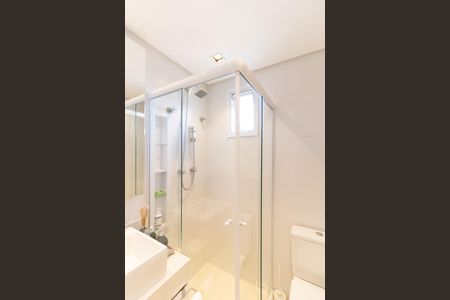 Apartamento à venda com 74m², 2 quartos e 2 vagas Apartamento à venda com 74m², 2 quartos e 2 vagasBanheiro Social