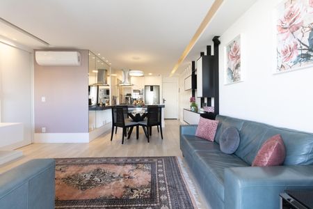 Apartamento à venda com 74m², 2 quartos e 2 vagas Apartamento à venda com 74m², 2 quartos e 2 vagasSala