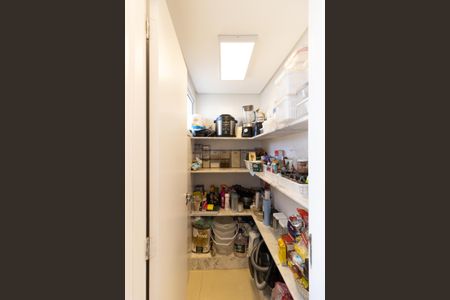 Apartamento à venda com 74m², 2 quartos e 2 vagas Apartamento à venda com 74m², 2 quartos e 2 vagasDispensa