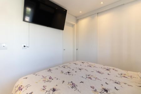 Apartamento à venda com 74m², 2 quartos e 2 vagas Apartamento à venda com 74m², 2 quartos e 2 vagasSuíte