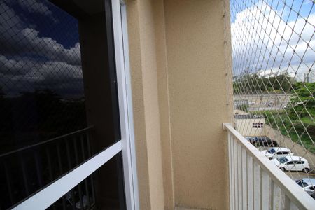 Varanda de apartamento para alugar com 2 quartos, 35m² em Del Castilho, Rio de Janeiro