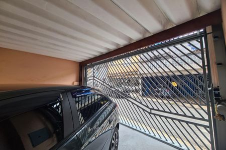 Casa à venda com 200m², 2 quartos e 2 vagas