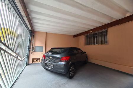 Casa à venda com 200m², 2 quartos e 2 vagas