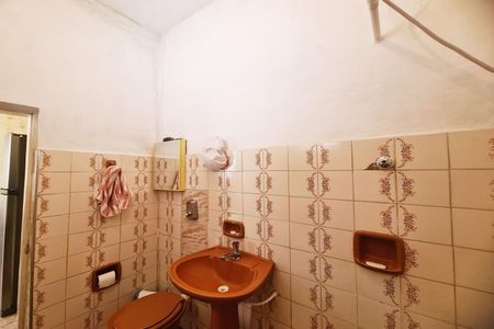 Casa à venda com 200m², 2 quartos e 2 vagas