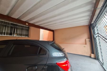 Casa à venda com 200m², 2 quartos e 2 vagas