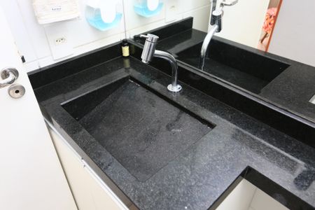 Apartamento à venda com 43m², 2 quartos e 1 vagaBanheiro