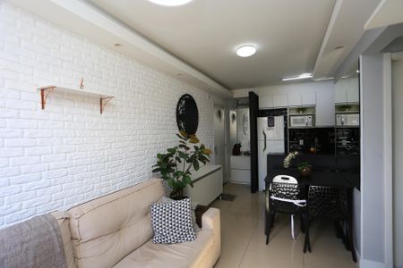 Sala  de apartamento à venda com 2 quartos, 43m² em Jardim das Palmas, São Paulo