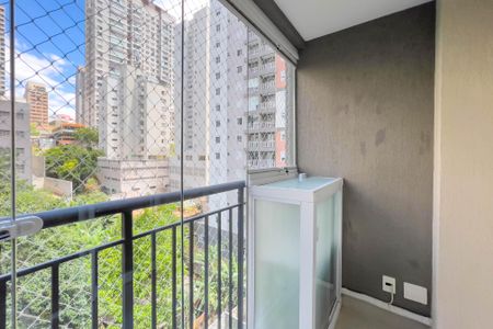 Apartamento à venda com 33m², 1 quarto e sem vaga Apartamento à venda com 33m², 1 quarto e sem vagaVaranda da sala