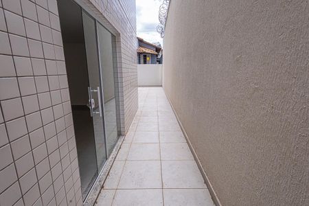 Apartamento à venda com 156m², 3 quartos e 3 vagas Apartamento à venda com 156m², 3 quartos e 3 vagasarea privativa em "U"