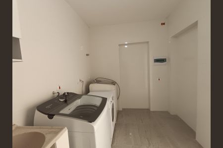 Studio para alugar com 18m², 1 quarto e sem vaga Studio para alugar com 18m², 1 quarto e sem vagaÁrea comum - Lavanderia