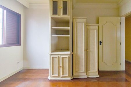 Apartamento à venda com 3 quartos, 266m² em Jardim Avelino, São Paulo