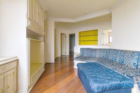 Apartamento à venda com 3 quartos, 266m² em Jardim Avelino, São Paulo