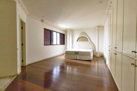 Apartamento à venda com 3 quartos, 266m² em Jardim Avelino, São Paulo