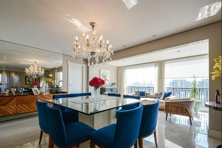 Apartamento à venda com 5 quartos, 268m² em Chácara Klabin, São Paulo