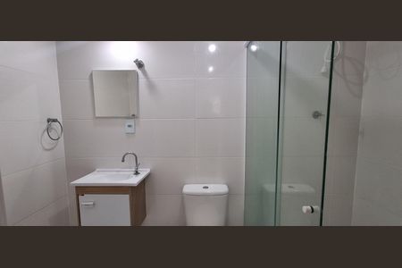 Apartamento à venda com 63m², 2 quartos e 1 vaga Apartamento à venda com 63m², 2 quartos e 1 vagaBanheiro da Suíte