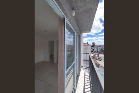 Apartamento à venda com 37m², 2 quartos e sem vaga Apartamento à venda com 37m², 2 quartos e sem vagaVaranda