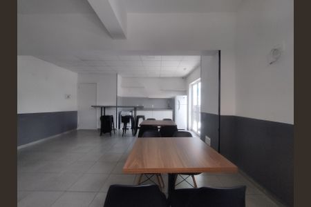 Apartamento à venda com 37m², 2 quartos e sem vaga Apartamento à venda com 37m², 2 quartos e sem vagaÁrea comum - Salão de festas