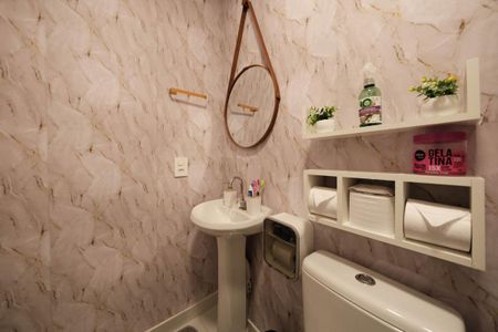 Apartamento à venda com 33m², 2 quartos e sem vagaBanheiro