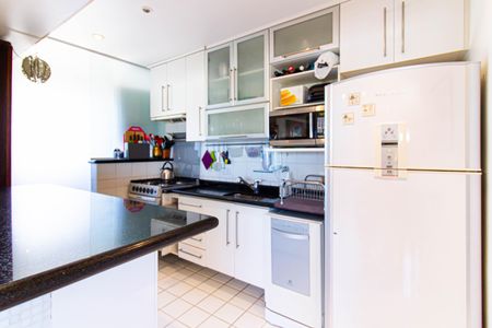 Apartamento à venda com 89m², 2 quartos e 2 vagasCozinha