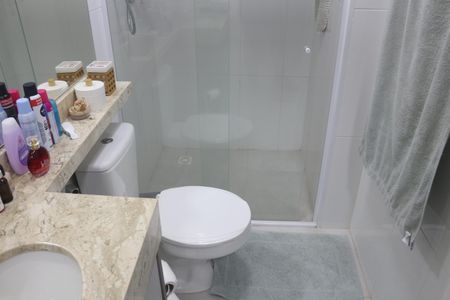 Apartamento à venda com 93m², 3 quartos e 2 vagasBanheiro da Suíte