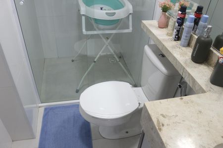 Apartamento à venda com 93m², 3 quartos e 2 vagasBanheiro Social
