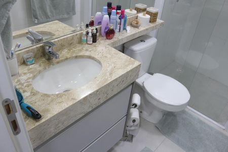 Apartamento à venda com 93m², 3 quartos e 2 vagasBanheiro da Suíte