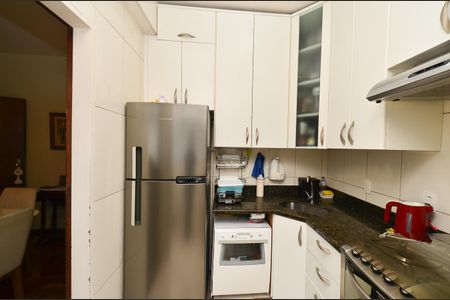 Apartamento à venda com 90m², 3 quartos e 2 vagasCozinha