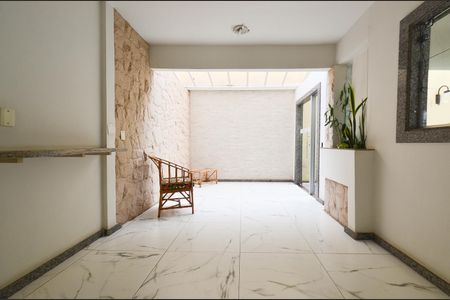 Apartamento à venda com 90m², 3 quartos e 2 vagasHall de entrada