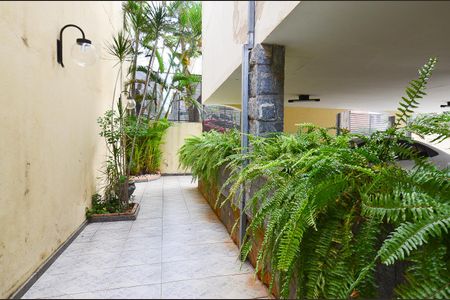 Apartamento à venda com 90m², 3 quartos e 2 vagasEntrada