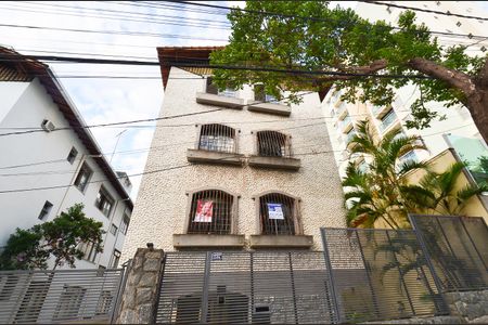 Apartamento à venda com 90m², 3 quartos e 2 vagasFachada