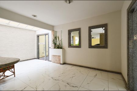 Apartamento à venda com 90m², 3 quartos e 2 vagasHall de entrada