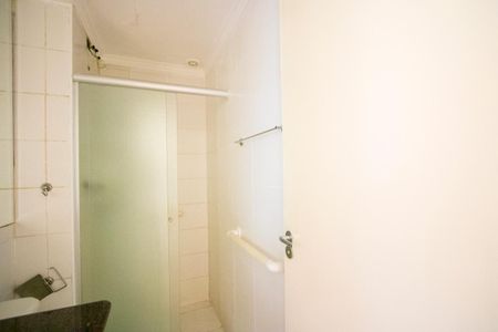 Apartamento à venda com 67m², 3 quartos e 1 vaga Apartamento à venda com 67m², 3 quartos e 1 vagaBanheiro social