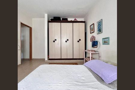 Casa à venda com 116m², 2 quartos e sem vaga