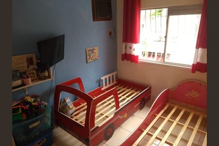 Quarto 2 de apartamento para alugar com 2 quartos, 46m² em Vila Lage, São Gonçalo