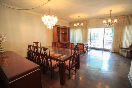 Casa à venda com 2 quartos, 250m² em Jardim Analia Franco, São Paulo