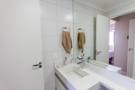 Apartamento à venda com 72m², 2 quartos e 1 vagaBanheiro da Suíte