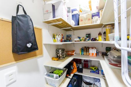 Apartamento à venda com 72m², 2 quartos e 1 vagaDespensa