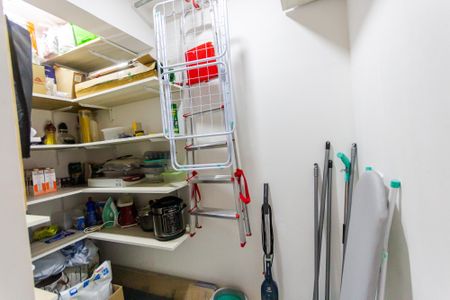 Apartamento à venda com 72m², 2 quartos e 1 vagaDespensa