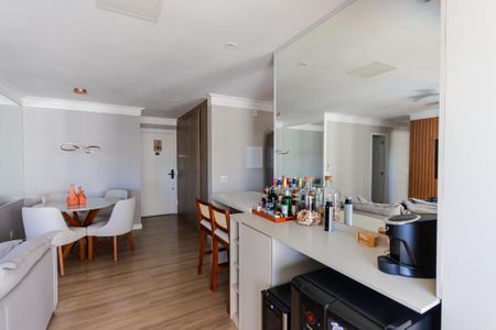 Apartamento à venda com 72m², 2 quartos e 1 vagaSala