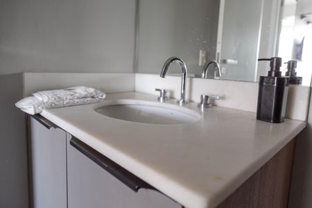 Studio para alugar com 39m², 1 quarto e 1 vaga Studio para alugar com 39m², 1 quarto e 1 vagaBanheiro