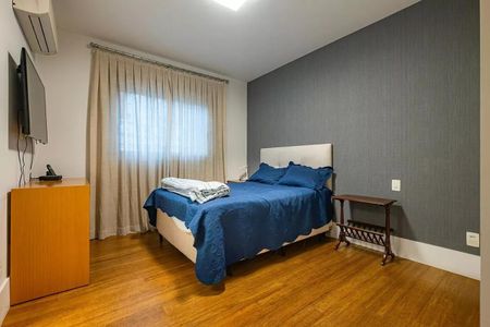 Apartamento à venda com 223m², 3 quartos e 4 vagas Apartamento à venda com 223m², 3 quartos e 4 vagasFoto 01
