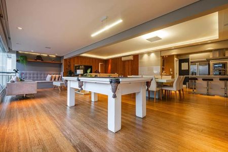 Apartamento à venda com 223m², 3 quartos e 4 vagas Apartamento à venda com 223m², 3 quartos e 4 vagasFoto 01